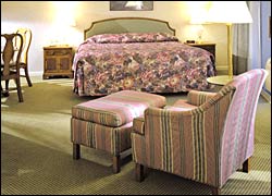 Hyannis Harbor Hotel
