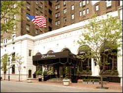 Radisson Plaza Warwick